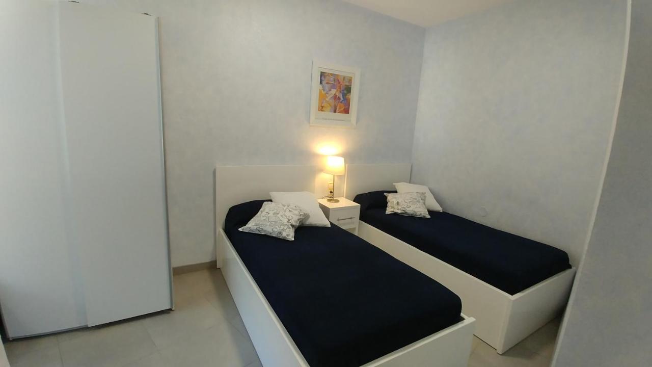 Apartament Oasis B3 Rosas Exterior foto